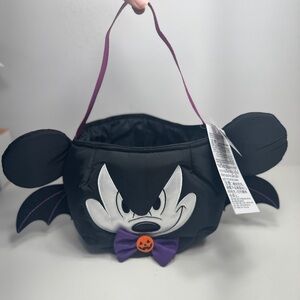 NWT Disney Mickey Mouse bat-themed trick-or-treat bag from Mickey's Not-So-Scary